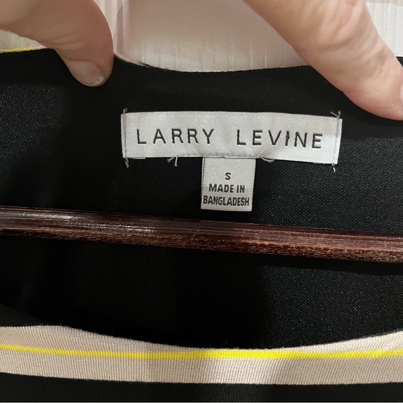 Larry Levine dress 3/4 sleeve striped black and cream size small - Picture 10 of 10